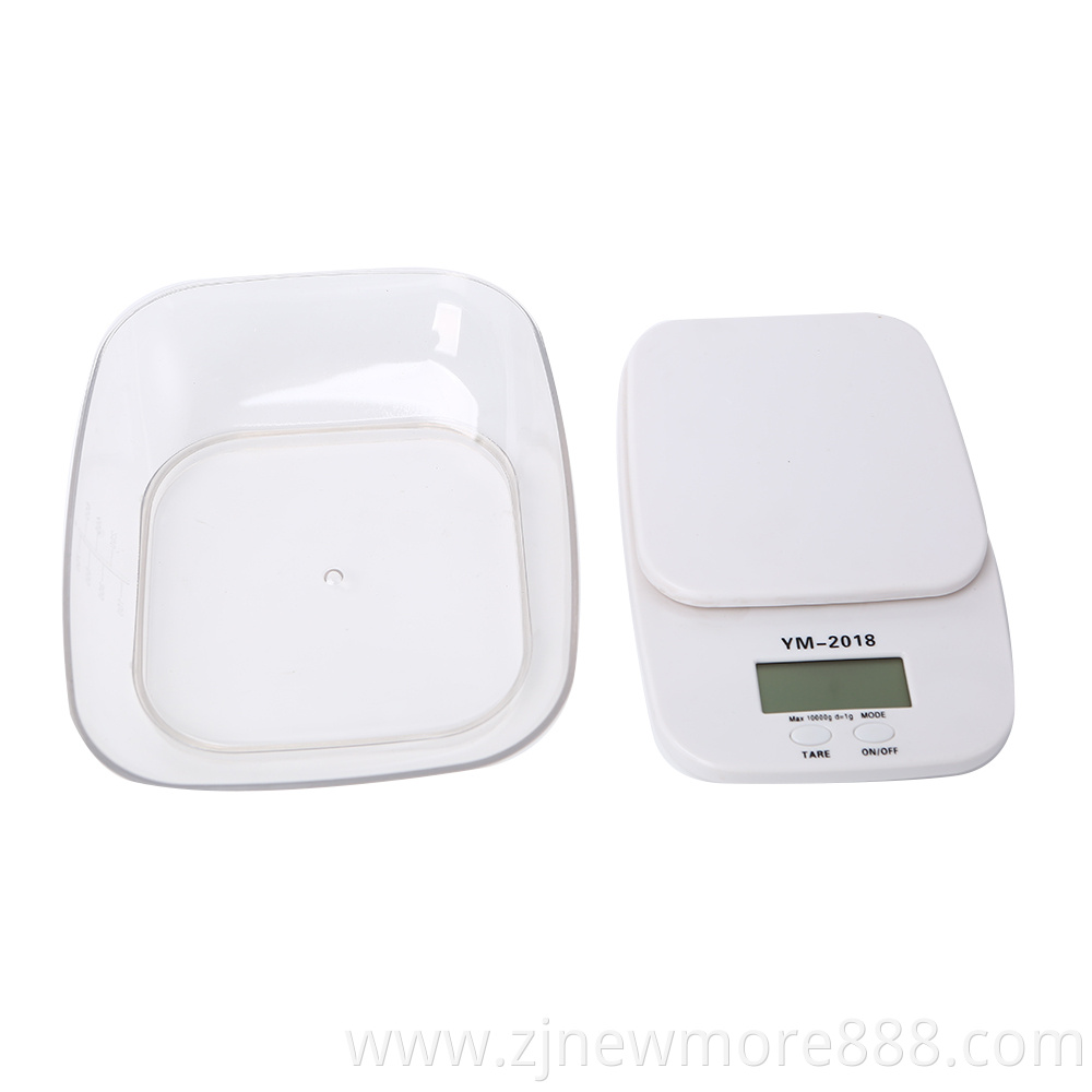 Electronic Kitchen Scale With Tray